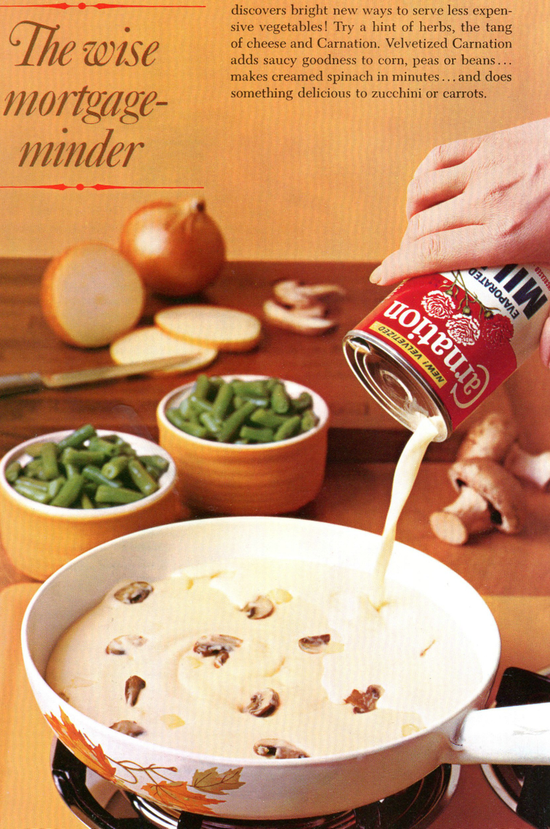 Illustration for article titled Throwback Thanksgiving: Ladies, You Can Include Evaporated Milk in Absolutely Anything!